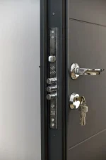 Usa metalica intrare apartament Standard , clasa 2 antiefractie , izolare fonica 32 decibeli , 860x2020 , culoare maro , deschidere - imagine 8